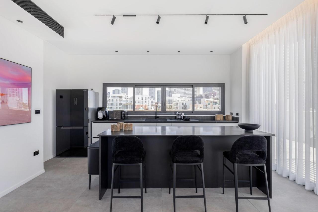 Blue Sky Penthouse By Five Stay Tel Aviv Buitenkant foto